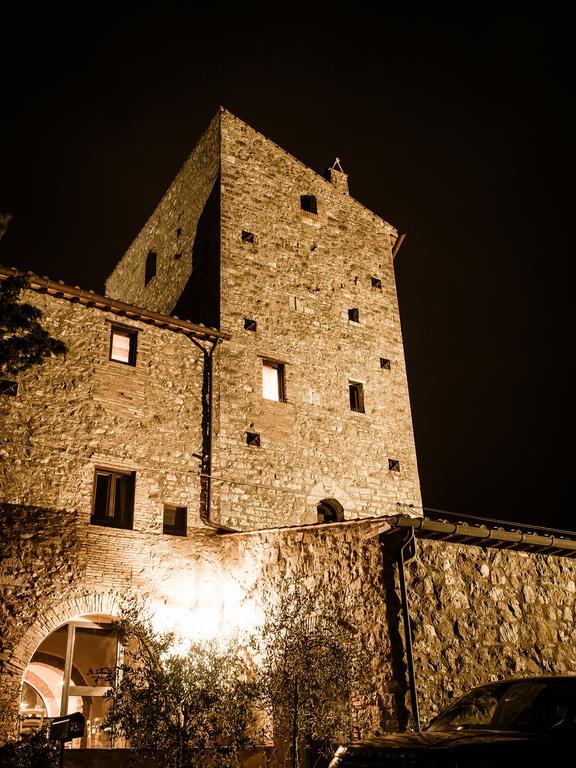 Penzion Torre Valbiancara Montebagnolo Exteriér fotografie